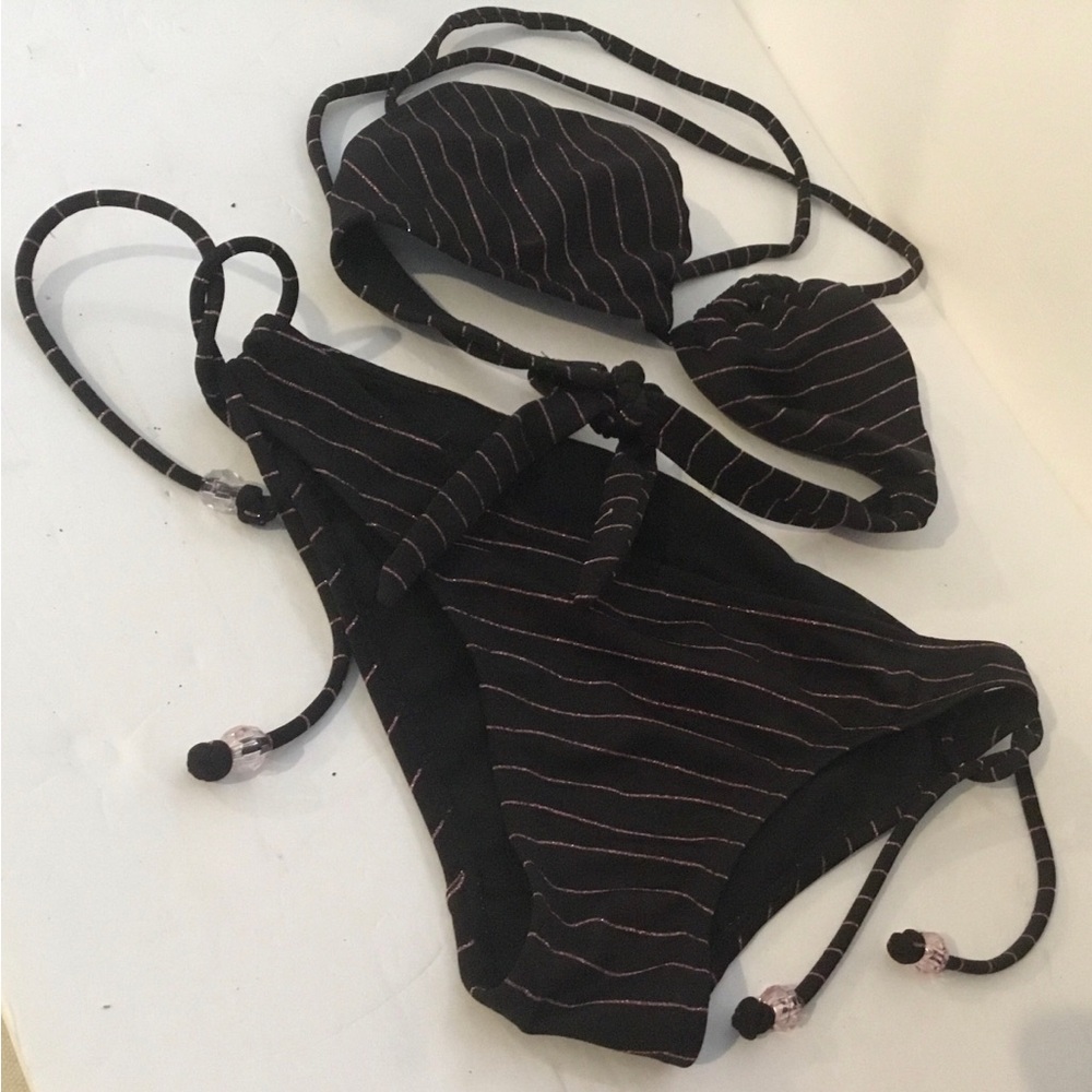 Bathing suit women. Black with purple stripes. Beaded ties. Medium